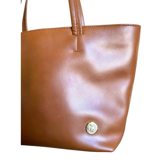 Vince‎ Camuto Light Brown Leila Leather Tote New Condition $228 RETAIL - Picture 3 of 16
